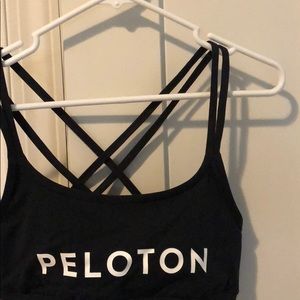 Peloton core sports bra (M)